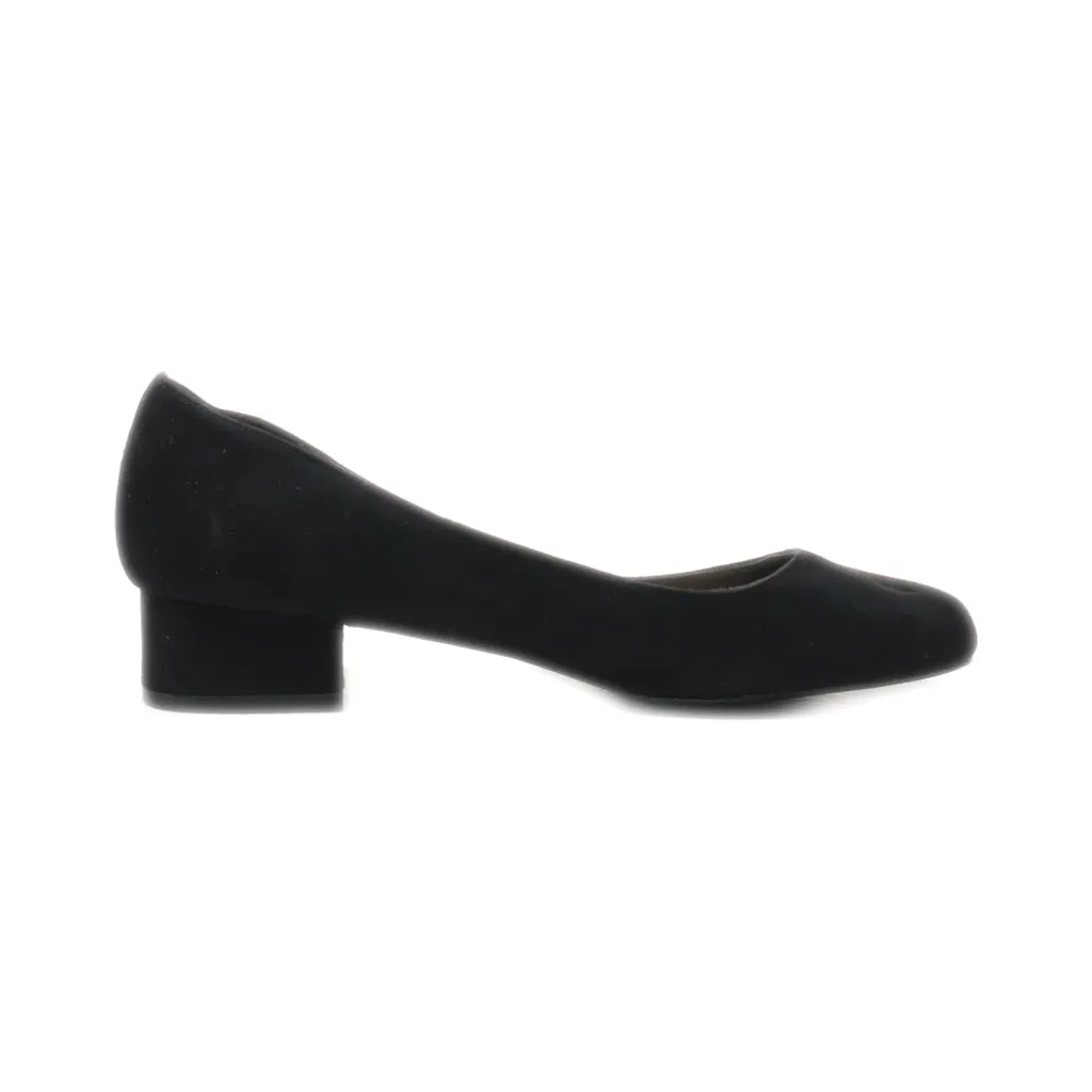 Aldo Kitten Heels Suede Black Colour For Women