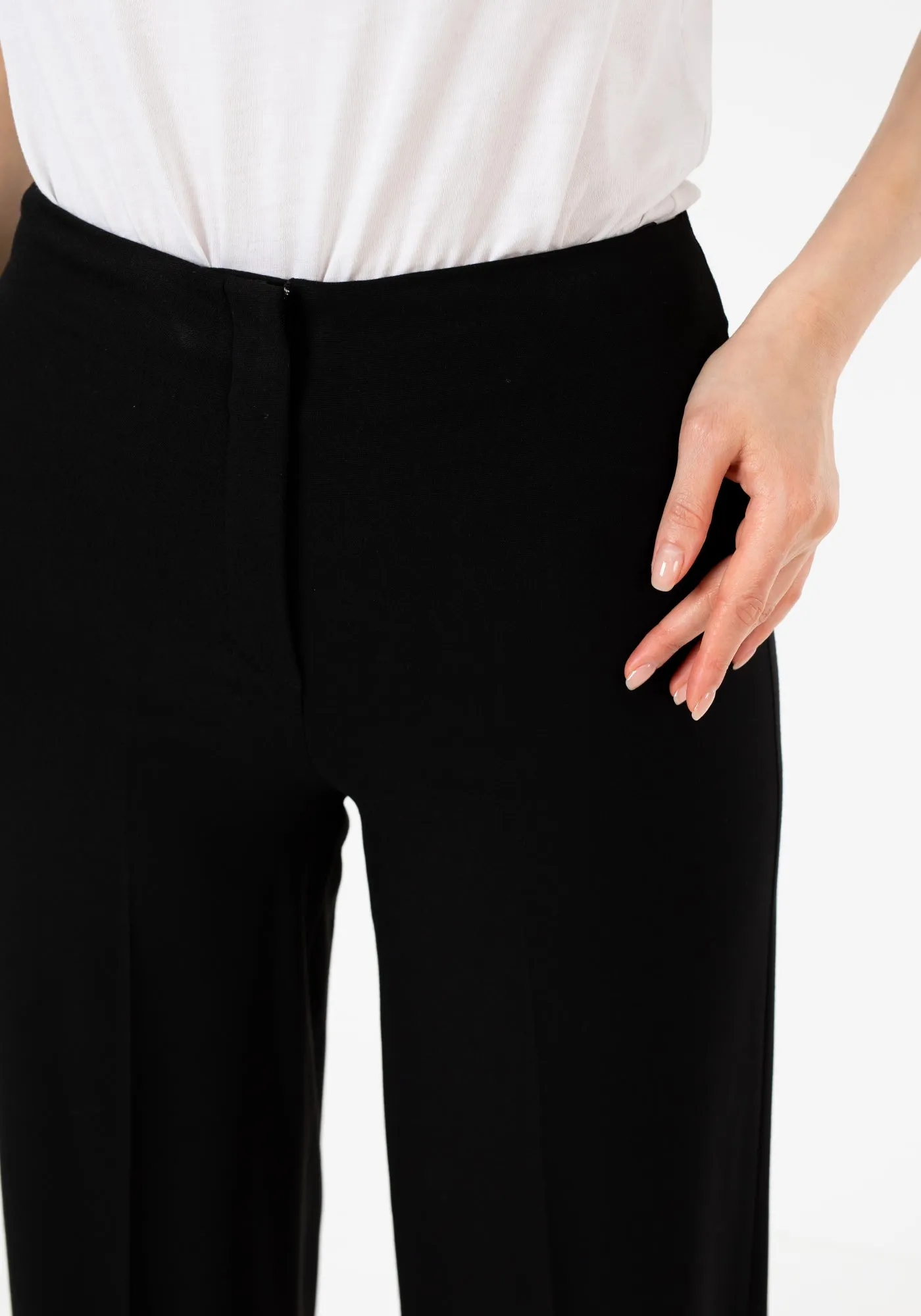 Black Wide-Leg Pants for a Sleek and Stylish Look - G-Line