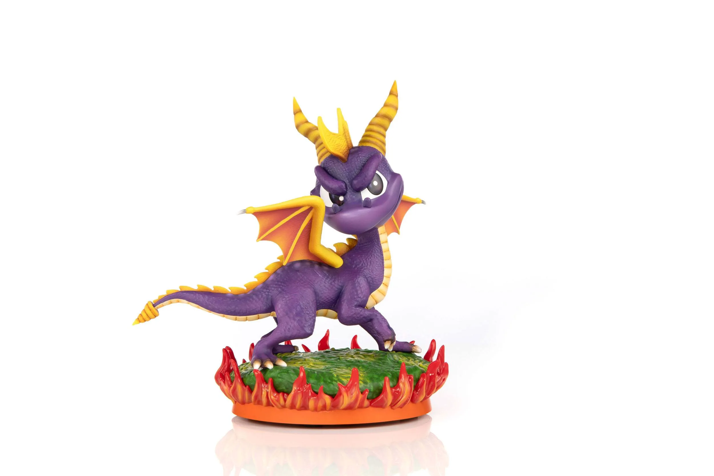 First 4 Figures Spyro 2: Ripto's Rage Spyro PVC Statue