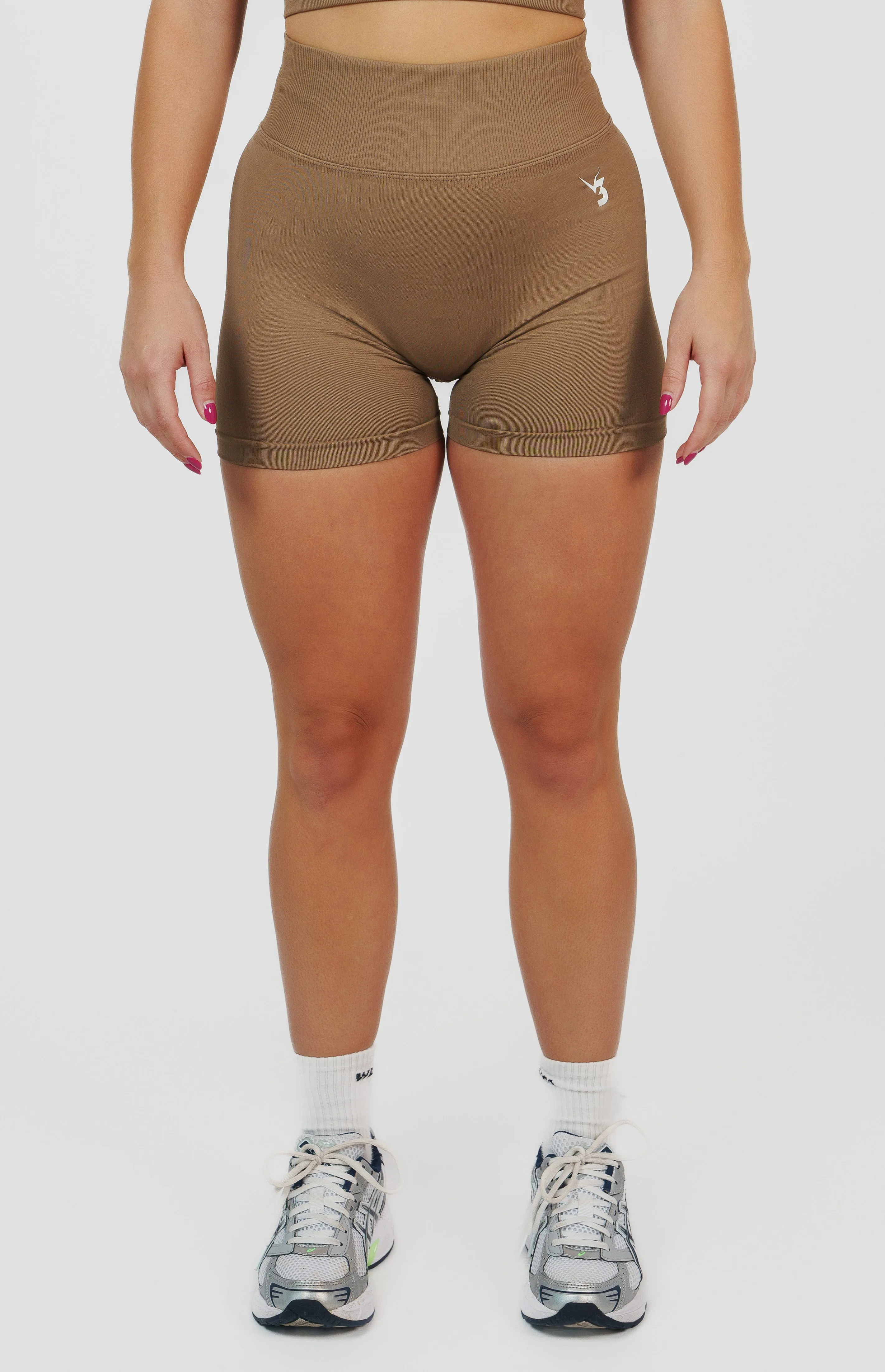 Form Seamless Scrunch Shorts - Cocoa Beige