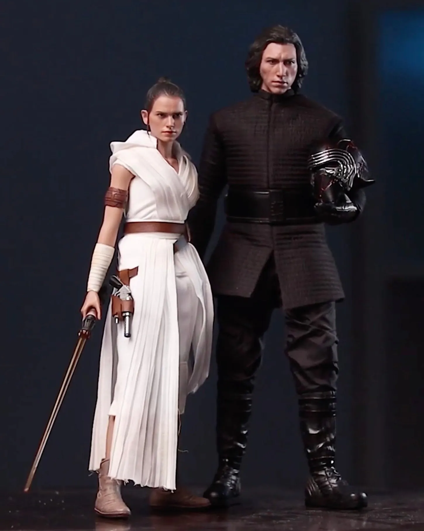 Hot toys MMS559 Star Wars The Rise of Skywalker Rey and DO