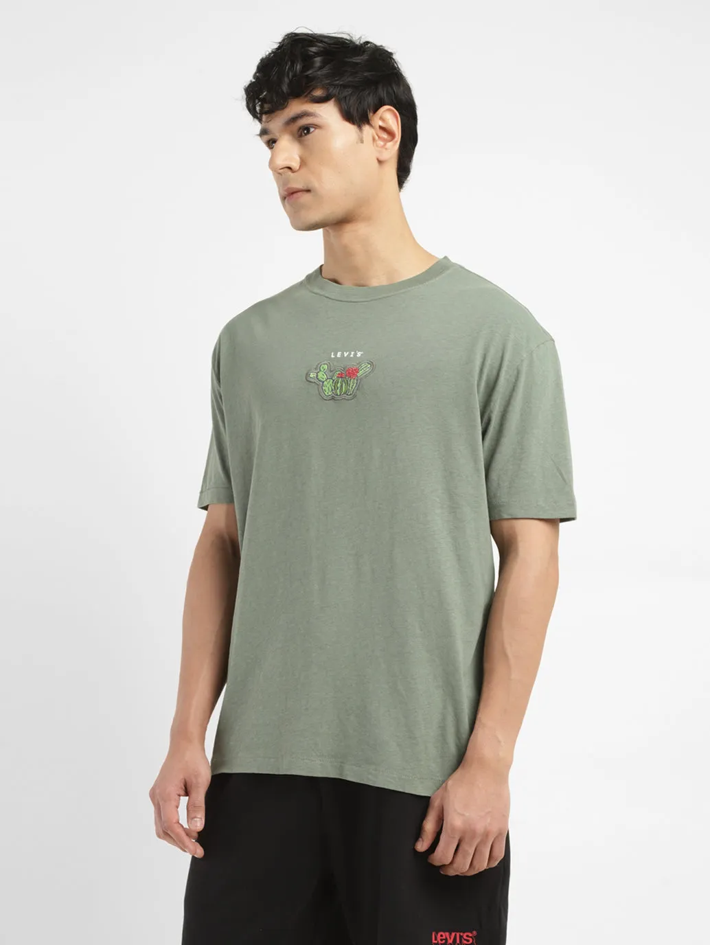 Men's Embroidered Round Neck T-shirt