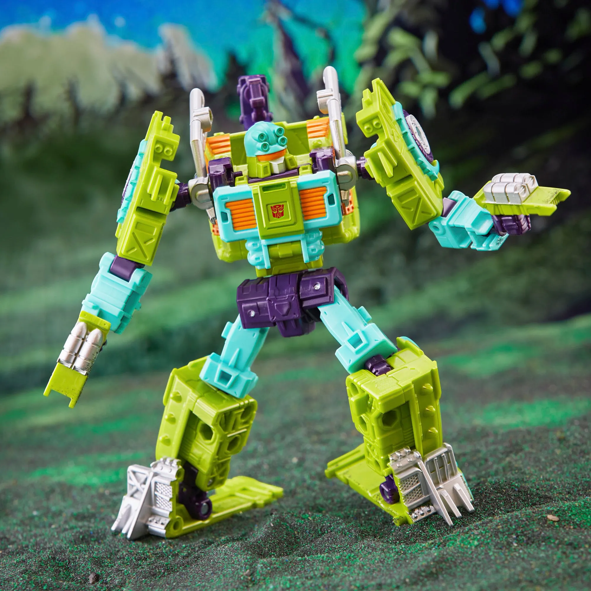 Transformers Buzzworthy Bumblebee Legacy: Evolution Robots in Disguise 2000 Universe Tow-Line