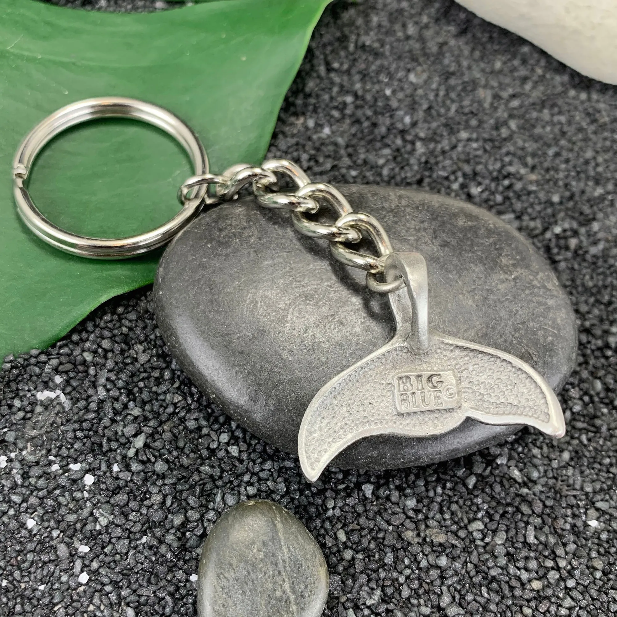 Whale Tail Keychain for Men and Women- Whale Tail Keychain Charm, Gift for Whale Watcher, Whale Fluke Keyring, Whale Tail Key Fob, Sea Life Keychain